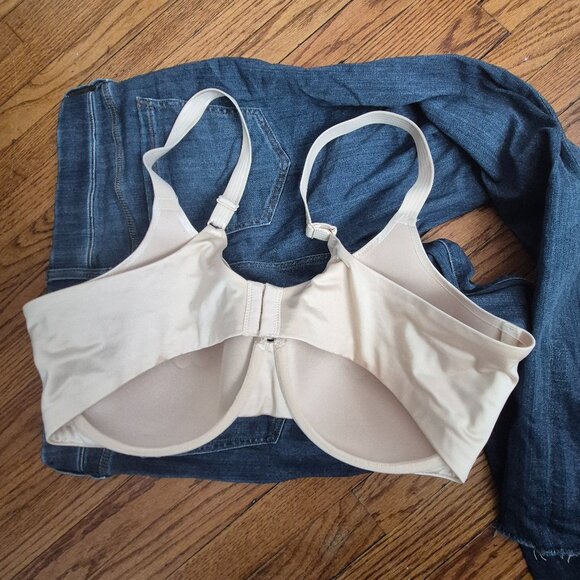 BALI | 42C Seamless Nude Bra Underwire wide band adjustable wide straps - Picture 4 of 7